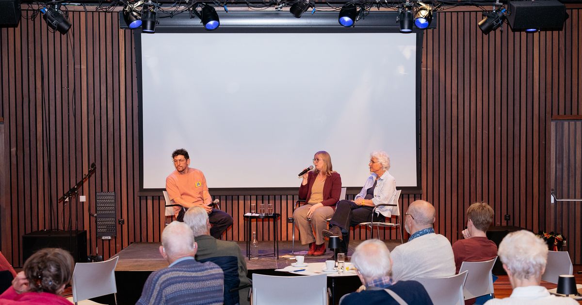 Mama is een Portret — Alzheimer Café Eindhoven