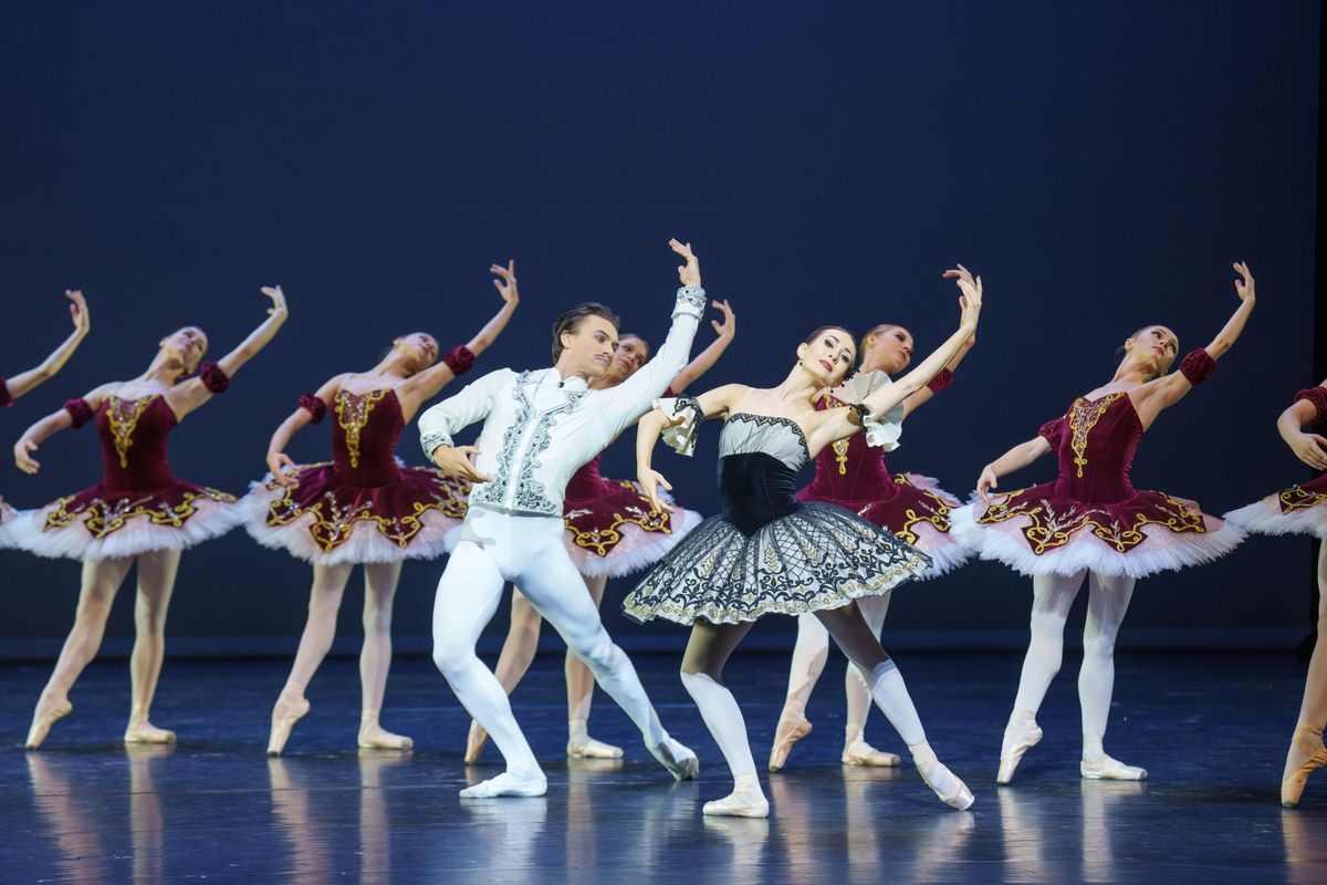 United Ukrainian Ballet Company - Ukrainian 4 Ever