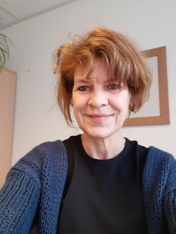 Helga Spits ( gezins-en relatietherapeut bij team Bipolair van GGzE)