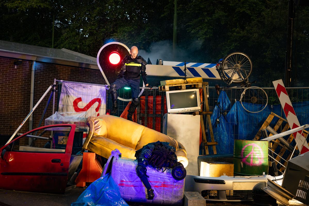 Wabisabi in samenwerking met HIIIT en Het Houten Huis - CONTRA