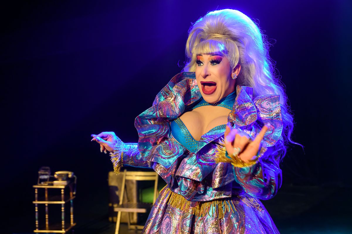 Sederginne’s Feestelijke Cabaret B.I.N.G.O. Show